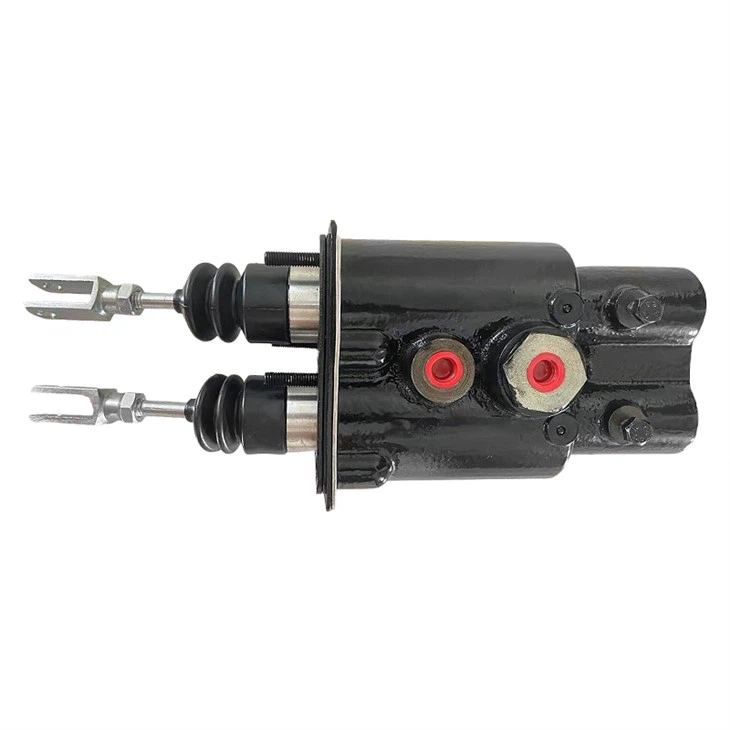 Főfékhenger Case IH MXM175 traktorhoz 82024410