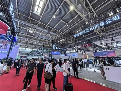 A 3. lánc -expo nagyszerűen megnyílik